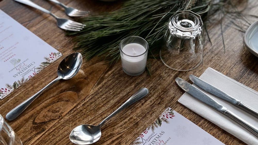 Christmas in July table image