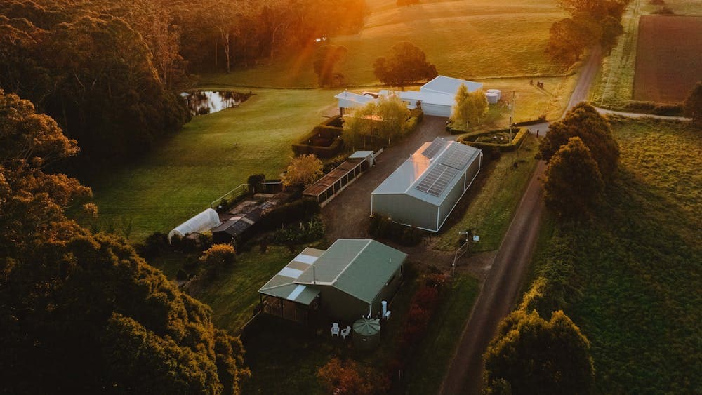 17 Pounds Country Retreat