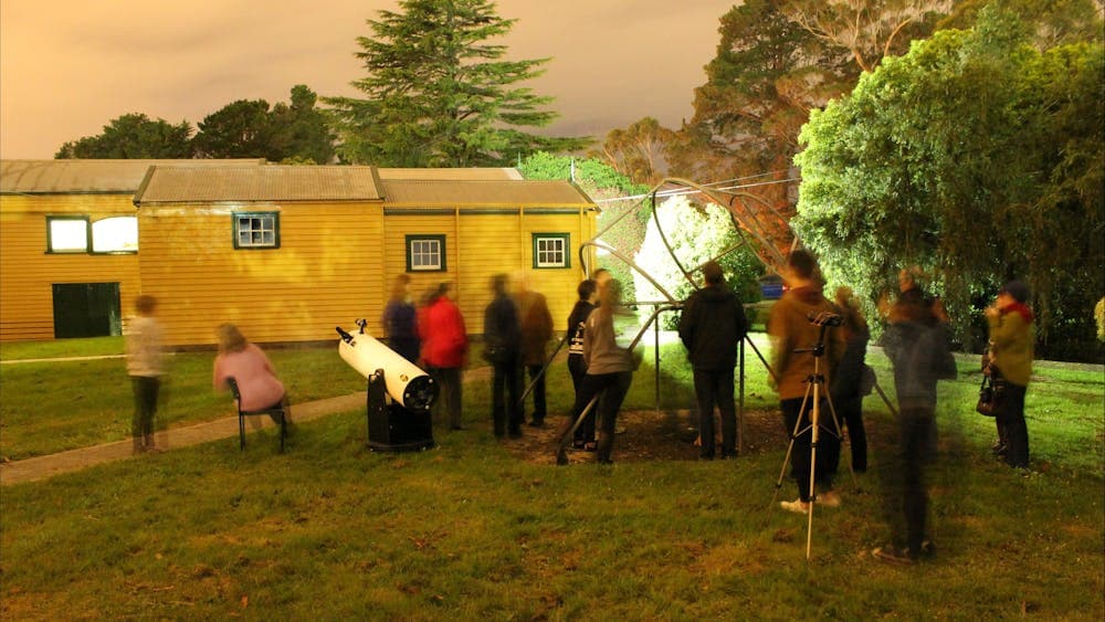 Time lapse  - Observing an Eclipse of the Moon