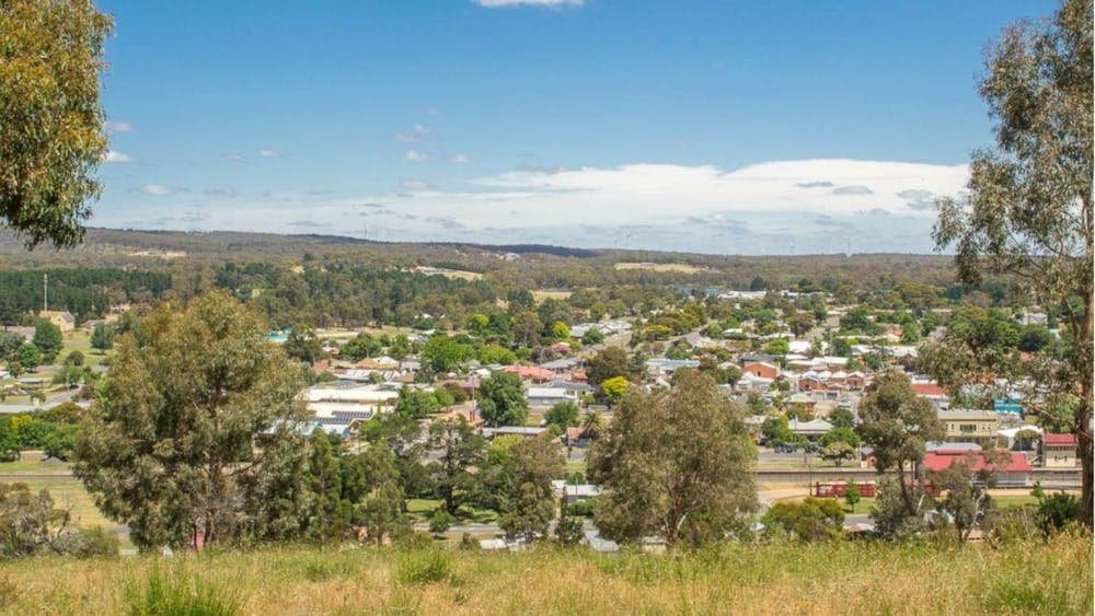 camp hill lookout, beaufort, pyrenees