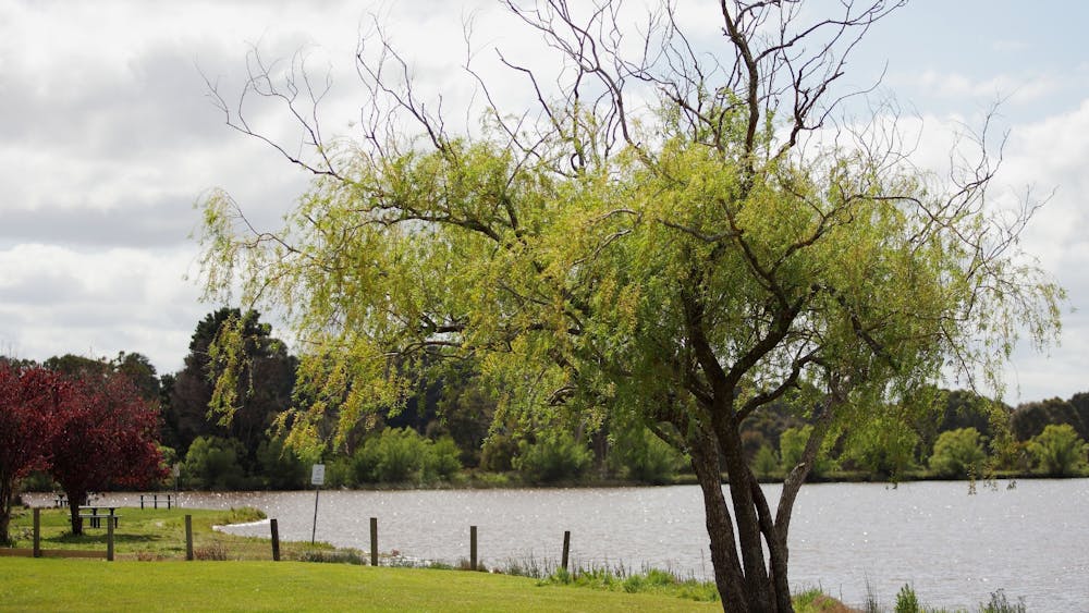 Beaufort Lake, Pyrenees