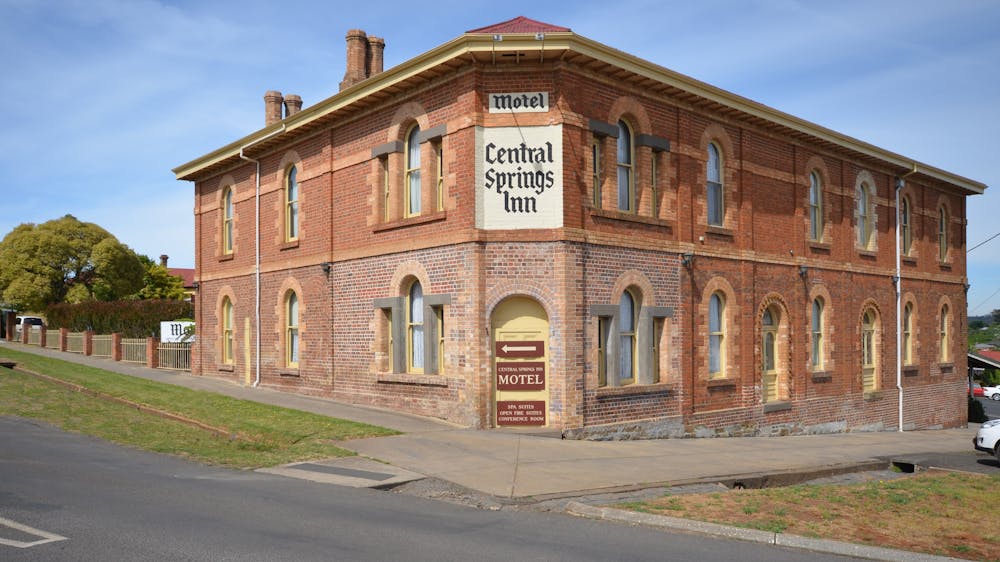 Thumbnail for Central Springs Inn