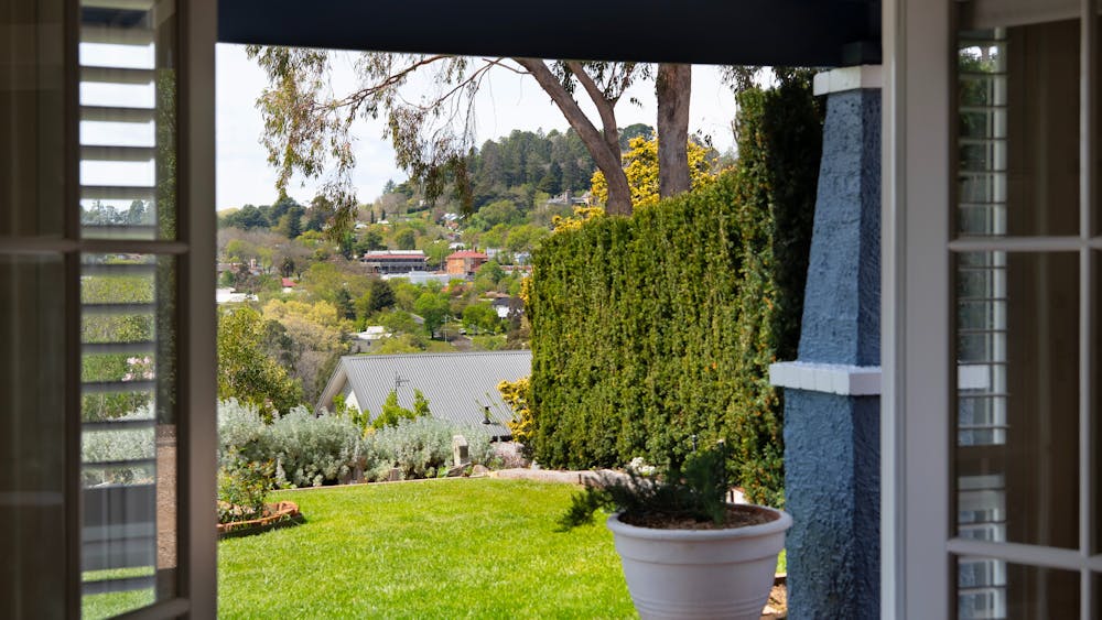 Churchills Country View