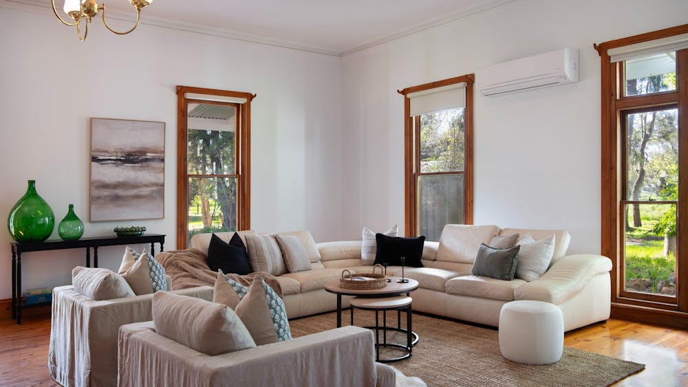 Lounge room