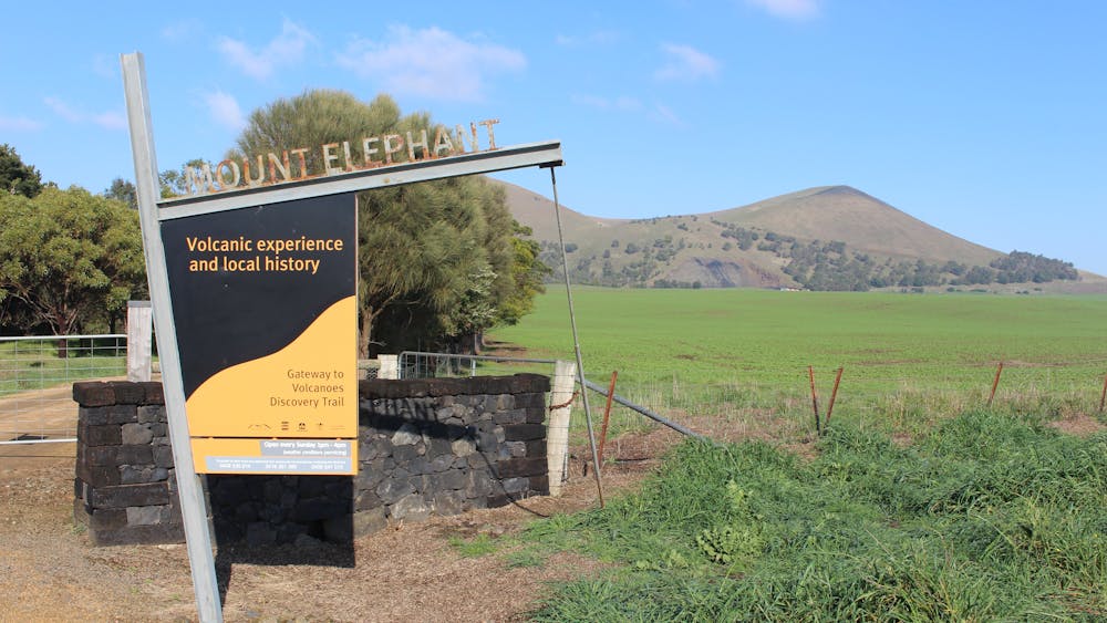 Entrance sign at entrance to Mount Elephant