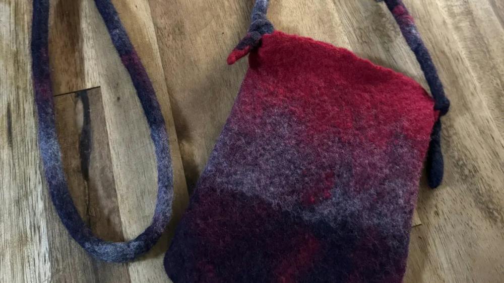 Thumbnail for Wet Felt Bag Workshop